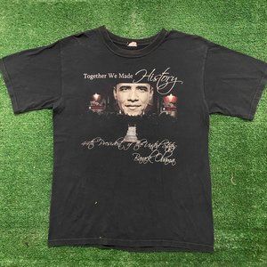 Vintage Y2K Barack Obama USA President American Politics Tee